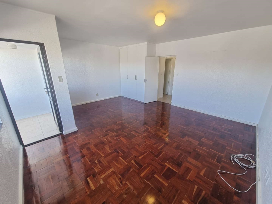 To Let 0 Bedroom Property for Rent in Sea Point Western Cape